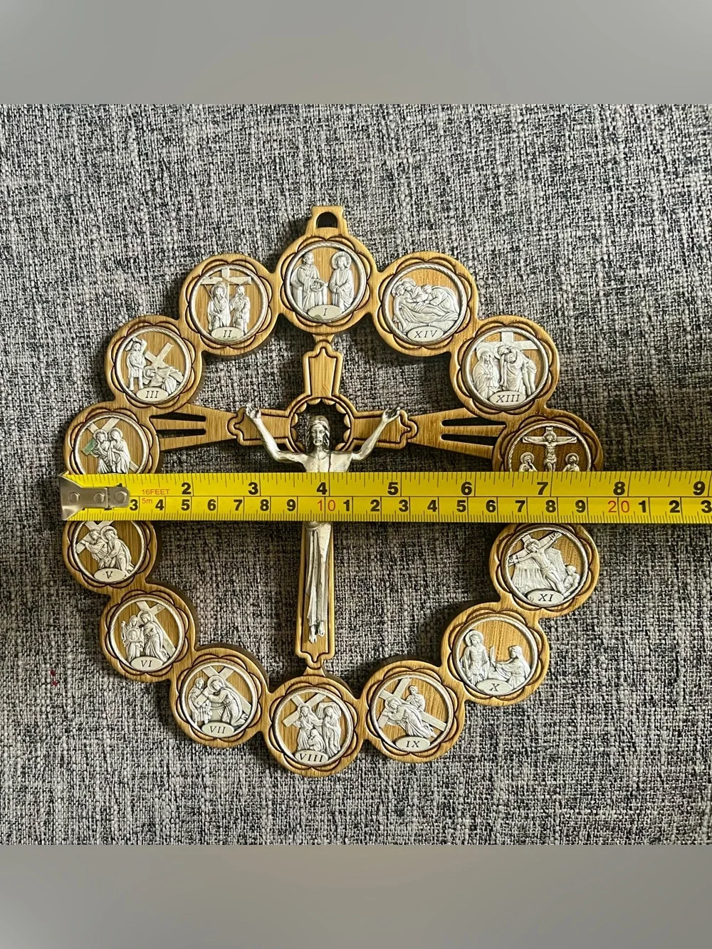 14 Stations of the Cross Wall Crucifix
